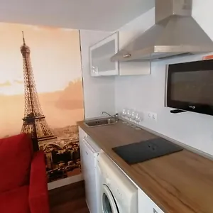 https://studio-little-paris.1costadelsol.com